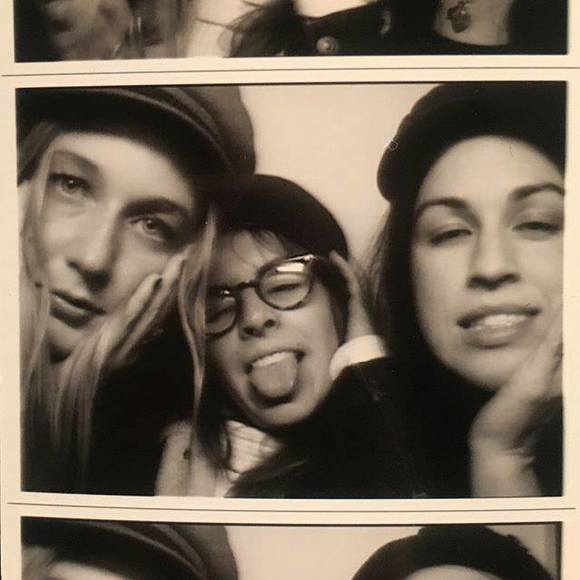 Meet your Posher, Ashley - Picture 1 of 1